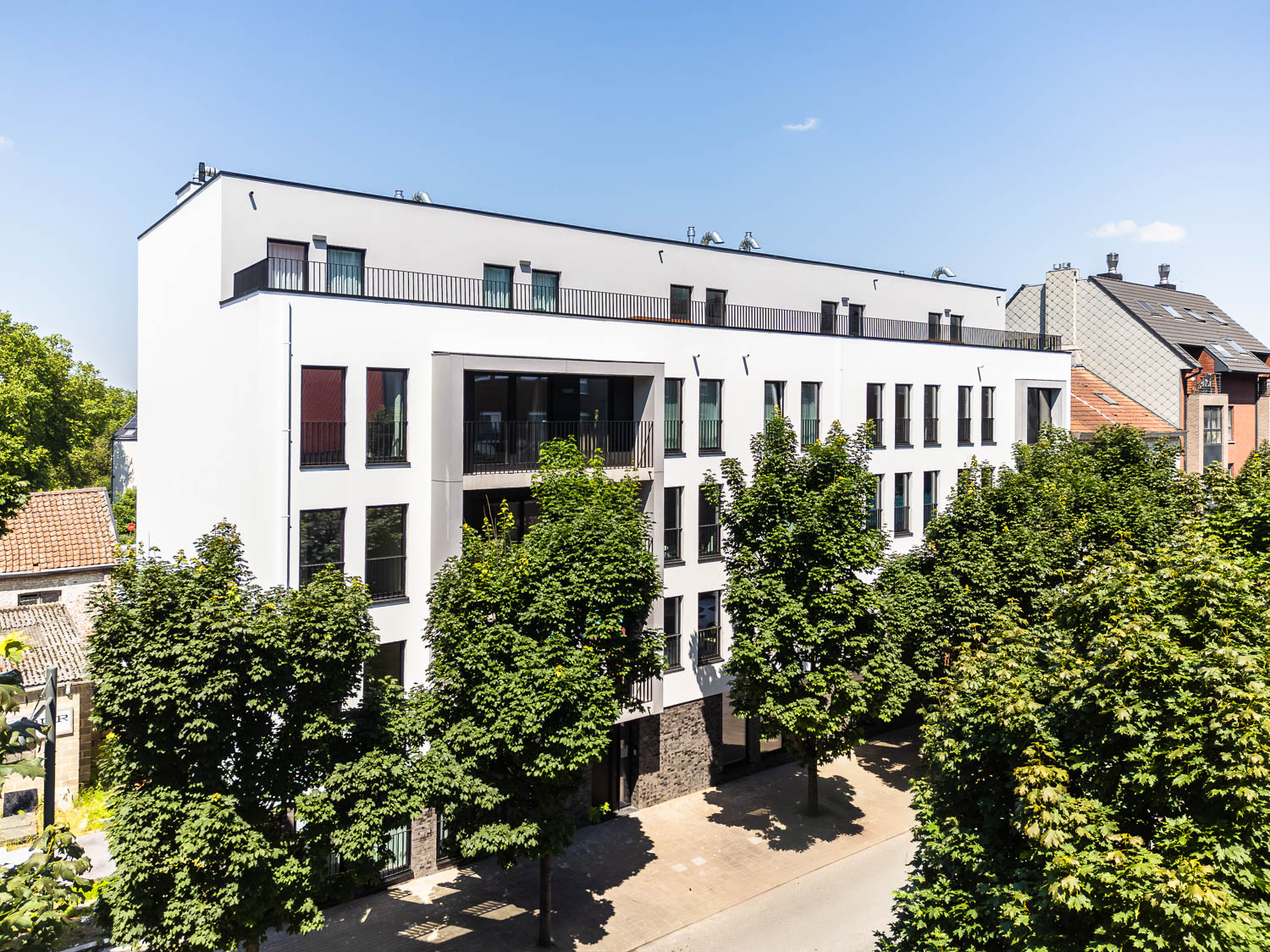 Voorgevel appartementen